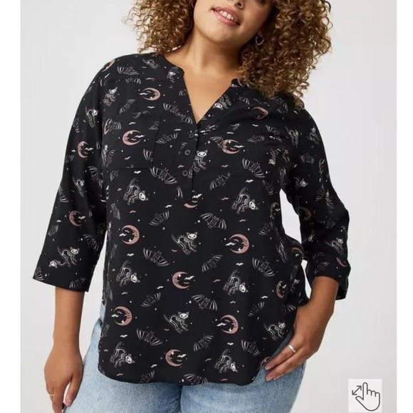 torrid Tops - Torrid Harper Challis Top Womens 2 Black NWT Spooky Cats Bats Skeleton Blouse
